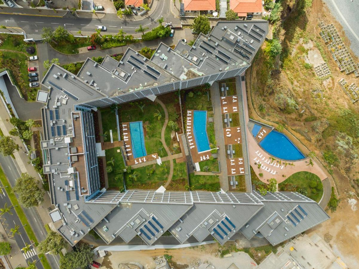Lexus Avenue By Lovelystay Funchal  Buitenkant foto