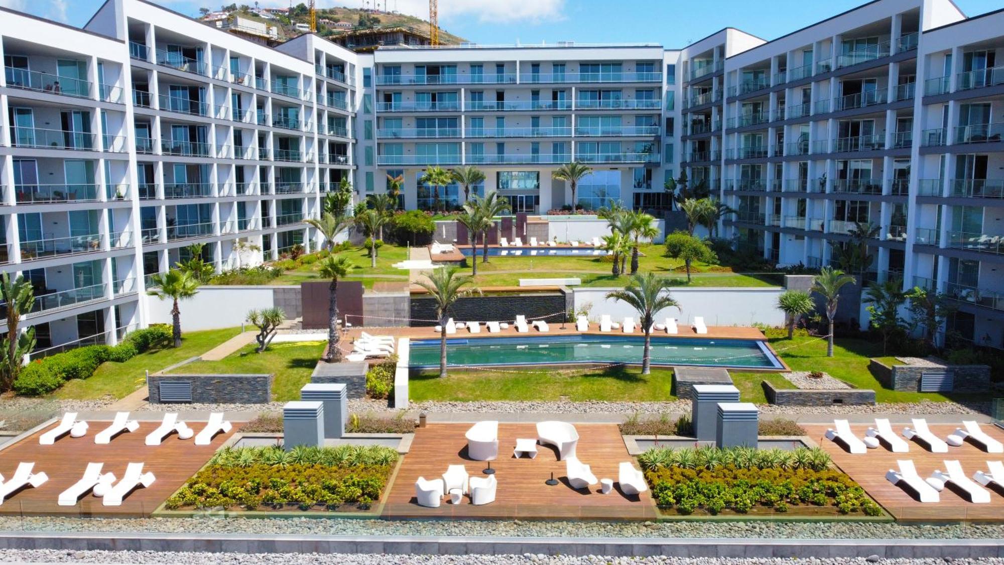 Lexus Avenue By Lovelystay Funchal  Buitenkant foto
